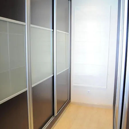 Magnificent Front Sea Views Apartment *