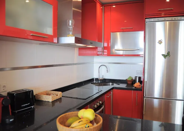 Διαμέρισμα Magnificent Front Sea Views *