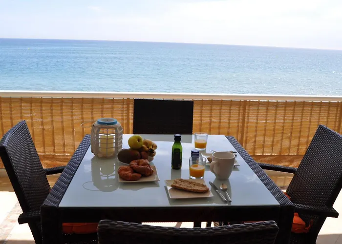 公寓 Magnificent Front Sea Views *