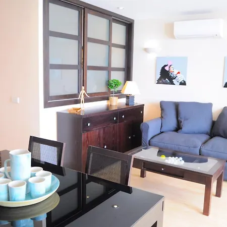 Apartmán Magnificent Front Sea Views *