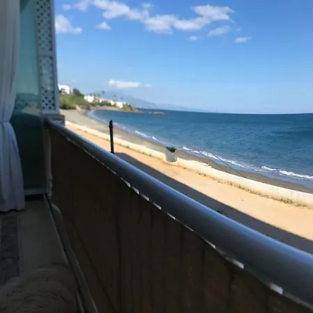 Apartman Magnificent Front Sea Views Estepona